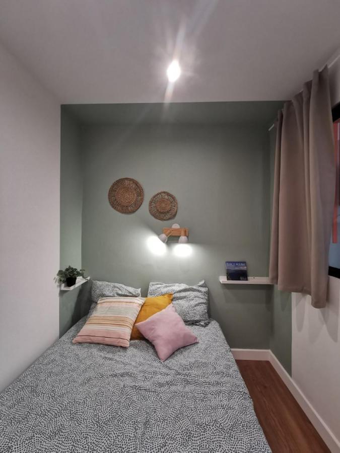 Appartements Acces Prive Plage De La Bergerie Hyères Esterno foto