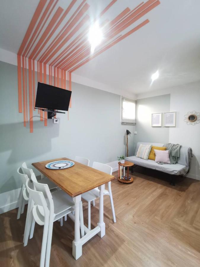 Appartements Acces Prive Plage De La Bergerie Hyères Esterno foto