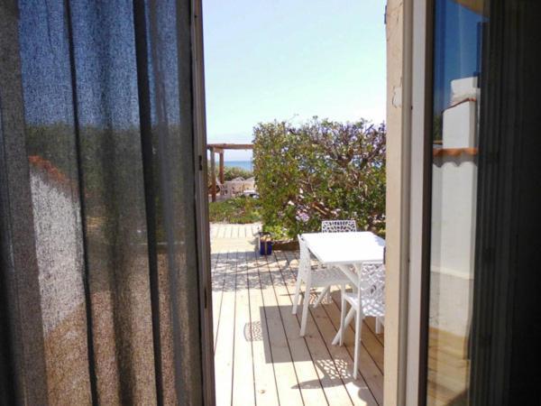 Appartements Acces Prive Plage De La Bergerie Hyères Esterno foto