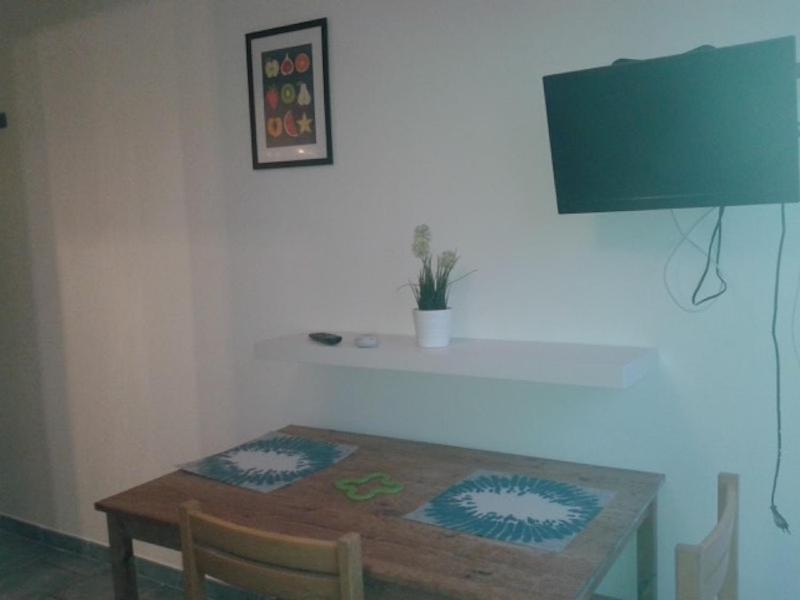 Appartements Acces Prive Plage De La Bergerie Hyères Esterno foto